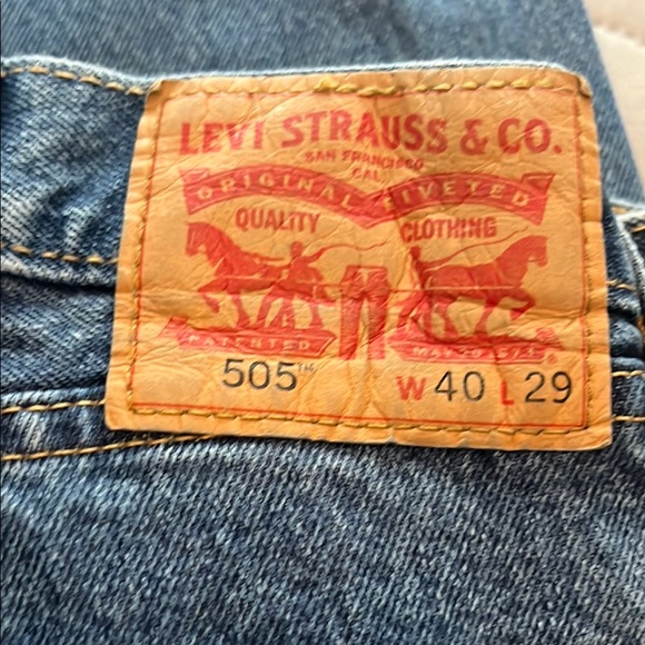 Levi's Men's Blue Jeans - Picture 2 of 6